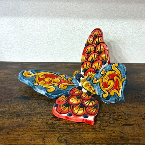 Butterfly, ceramic bomboniera from Caltagirone